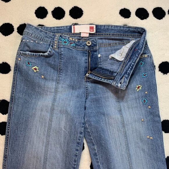 Vintage Y2K Embroidered Light Wash Denim Low Rise Straight Leg Jeans - Picture 3 of 12